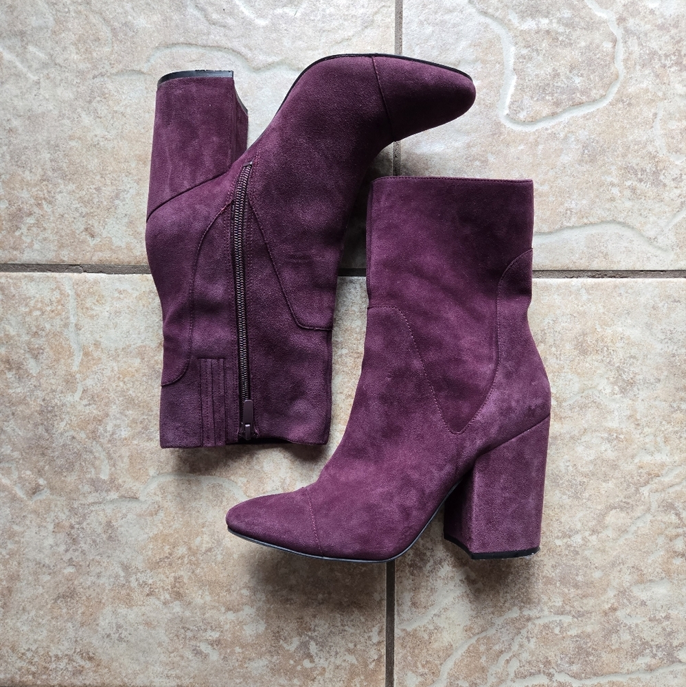🔥🔥🔥SALE🔥🔥🔥Kendall & Kylie Burgundy Suede Booties